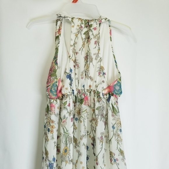 Gorgeous Mon Ami USA Long Floral Dress Medium halter like neck deep v neck maxi - Picture 3 of 16